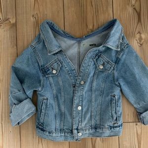 Off the shoulder denim jacket